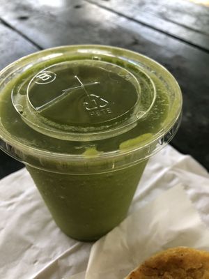 Green Smoothie at La Chia Vegana  in Lake Worth