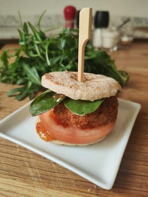 Mini Falafel Burger vegan at Espresso Bar in Berlin