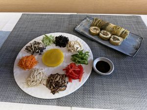 The instructors versionn  at Korean Temple Food 한국사찰음식 in Seoul