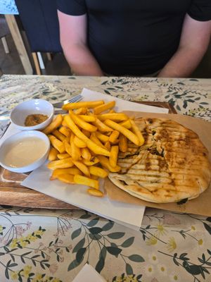 Vegan Hawashy meal at Time Out Cafe in Glasgow