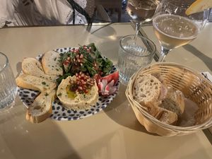 Humous starter  at Au Vieux Gassin in Gassin