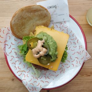 Greenpoint burger - 9.50 € at La Burguesa in Barcelona