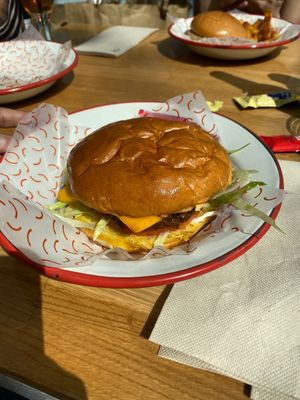 Cheese veggie burger   at La Burguesa in Barcelona