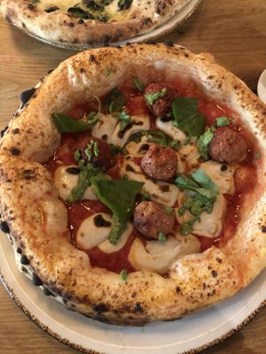 Vegan Meatballs from Heaven-Pizza (15€)  at 60 Seconds to Napoli in Leipzig