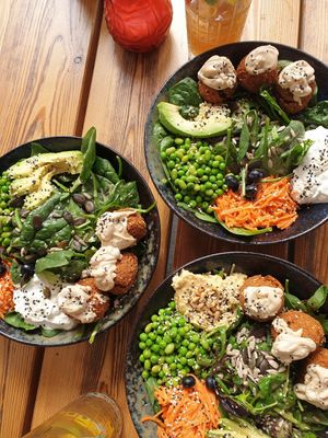 Bowls at Good Food in Cologne