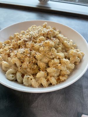 Truffle Mac and cheese 3/10  at Down 2 Earth Plant Based Cuisine in Las Vegas