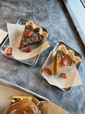 Pecan pie 6/10; pumpkin pie 10/10  at Down 2 Earth Plant Based Cuisine in Las Vegas