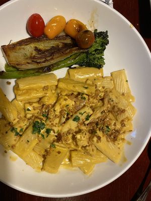 Cauliflower cashew Mac n cheese   at Sprig and Vine in New Hope