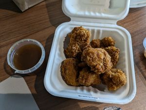Cauliflower KFC at La Petita Vegana  in Barcelona