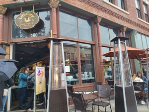  at Urth Caffe in Orange