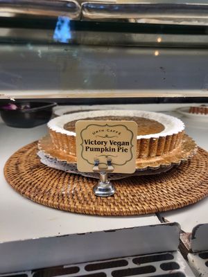  at Urth Caffe in Orange