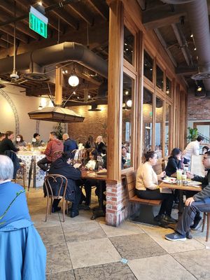  at Urth Caffe in Orange