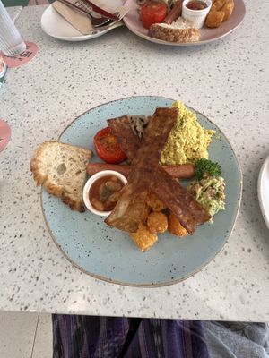 Breakfast of champions   at Nature's Charm in Bangkok