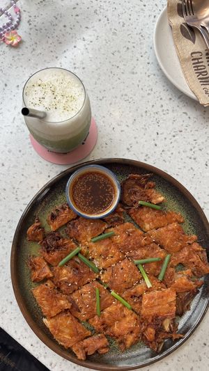 First dish from the korean menue & a matcha latte - so yummy!   at Nature's Charm in Bangkok