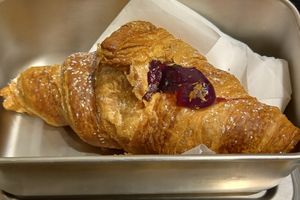 berry filled croissant 2,20€ at Caffé La Feltrinelli in Florence