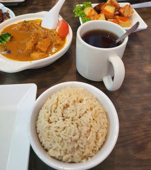  at North South East West Fusion Vegetarian Restaurant 东南西北素食融合餐馆 in Central Singapore