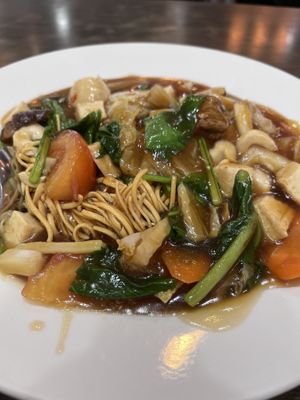 Crispy Noodle  at North South East West Fusion Vegetarian Restaurant 东南西北素食融合餐馆 in Central Singapore