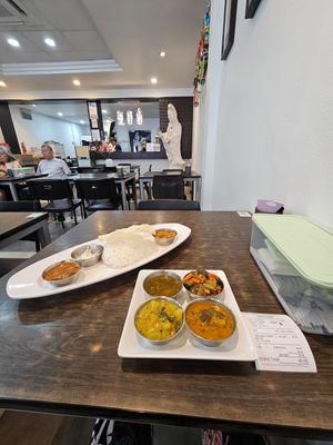  at North South East West Fusion Vegetarian Restaurant 东南西北素食融合餐馆 in Central Singapore