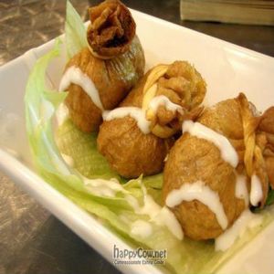 Treasury Baggy at North South East West Fusion Vegetarian Restaurant 东南西北素食融合餐馆 in Central Singapore