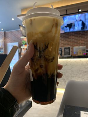 The brown sugar deriocca milk tea with oat milk at The Alley in London