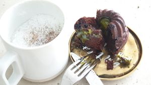 At home at Mangnut 망넛이네 in Seoul