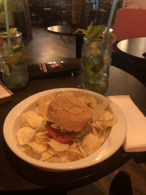 Burger + Chips at Couch Potato in Vienna