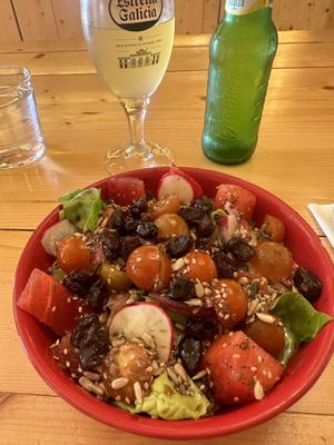 Taste salad  at Taste The Way in A Coruna