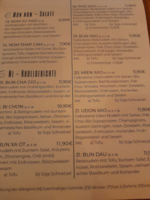 Main dishes at Com Chay in Mannheim