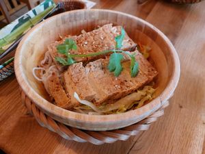 Noodle salad with tofu at Com Chay in Mannheim