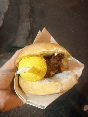 Vegan brioche, gianduia and tumeric at Gelateria Stefino in Bologna