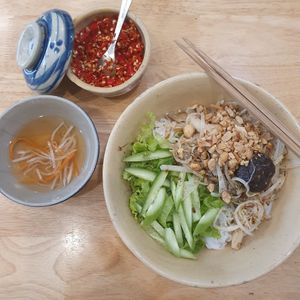 bun nam xao (vermicelli with stir-fried mushrooms) at Pippala Vegan in Ho Chi Minh City