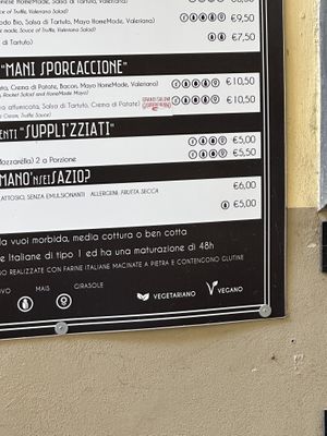 Clearly labeled vegan  at Lo Spaccio in Arezzo