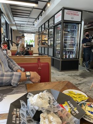 Front counter   at Nickel Burger in Sevilla