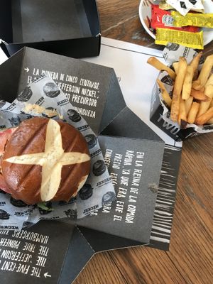   at Nickel Burger in Sevilla