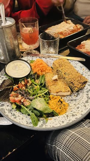 Milanesa de tofu and canelones  at Casa Bruja in Montevideo