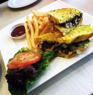 It was perfect
 at Cafe Salivation in Central Singapore