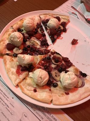 „Obstsalat"  at Marianne's Flammkuchen in Linkenheim