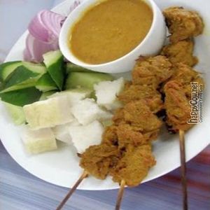 Instant Satay with Peanut Sauce ...Just baked the satay and add veggie or steamed lontong rice at Friendly Vegetarian Food Supplier 善缘 - AMK in Northeast Singapore