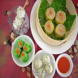 Instant Dim Sum and Mock Spinach Fish Ball ... at Friendly Vegetarian Food Supplier 善缘 - AMK in Northeast Singapore