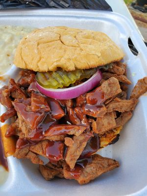 Veef sandwich (2023) at Houston Sauce Pit in Houston