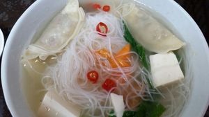 dumpling bee hoon soup at Yuan Xiang Vegetarian Food 圆香素食馆 - Changi in Central Singapore