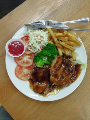 Western - Vegetarian Chicken Chop  at Yuan Xiang Vegetarian Food 圆香素食馆 - Changi in Central Singapore
