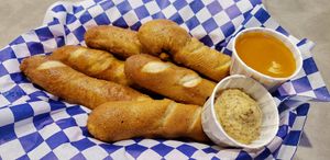 Yummy pretzels at The Bayside Cafe in Everett