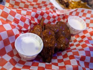 Wings at The Bayside Cafe in Everett