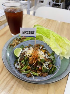 Thai Pork Romaine Lettuce Wrap w/ Mala Shredded Chicken  at Friends of Years in New Territories