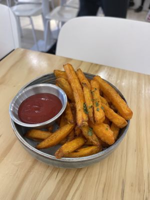 Sweet potato fries  at Friends of Years in New Territories