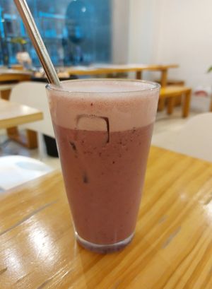 Summer Lovers at Friends of Years in New Territories