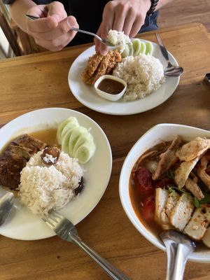 Three dishes for 180 baht! at Tae Sook Vegan Food in Bangkok