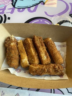 Mozzarella sticks  at Nosh Cravings in Doha