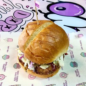 BBQ chicken burger  at Nosh Cravings in Doha